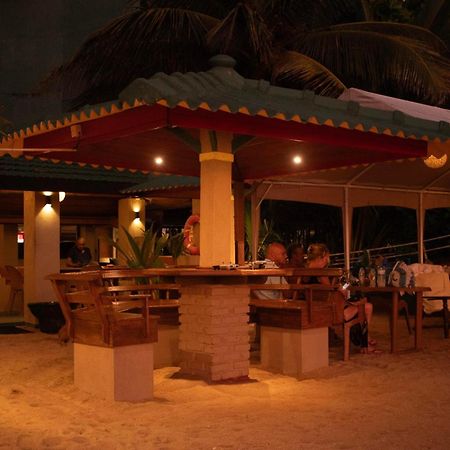 Hotel Coconut Bar Sea Lodge Beruwala Esterno foto